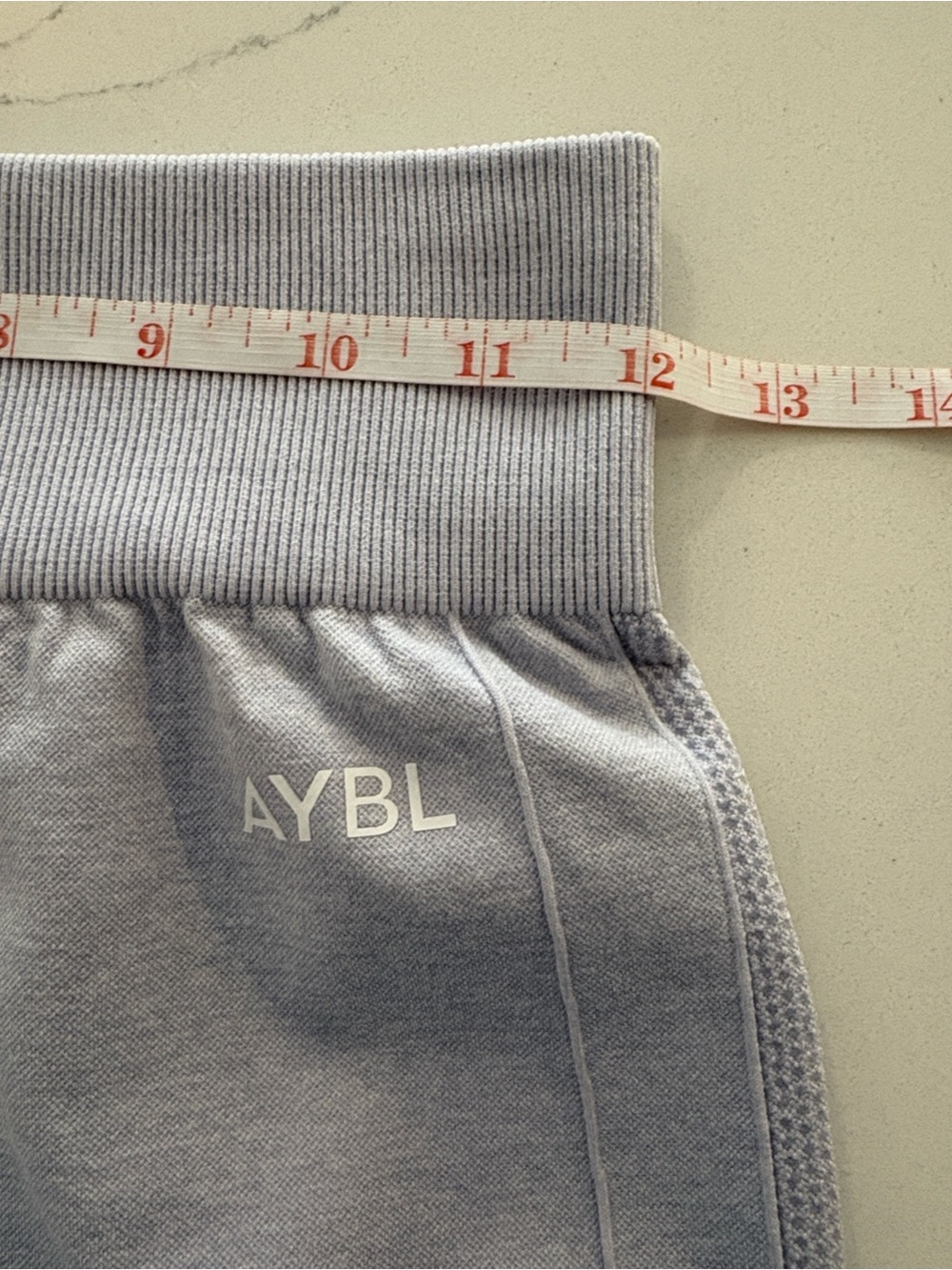 ABYL Motion Seamless Cycle Shorts ~ Medium ~ Ice Blue - Picture 10 of 13